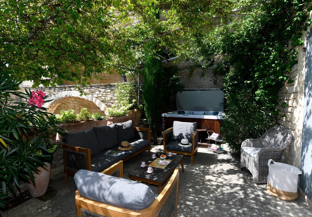 Villa Le Bonheur Gordes Exterior foto